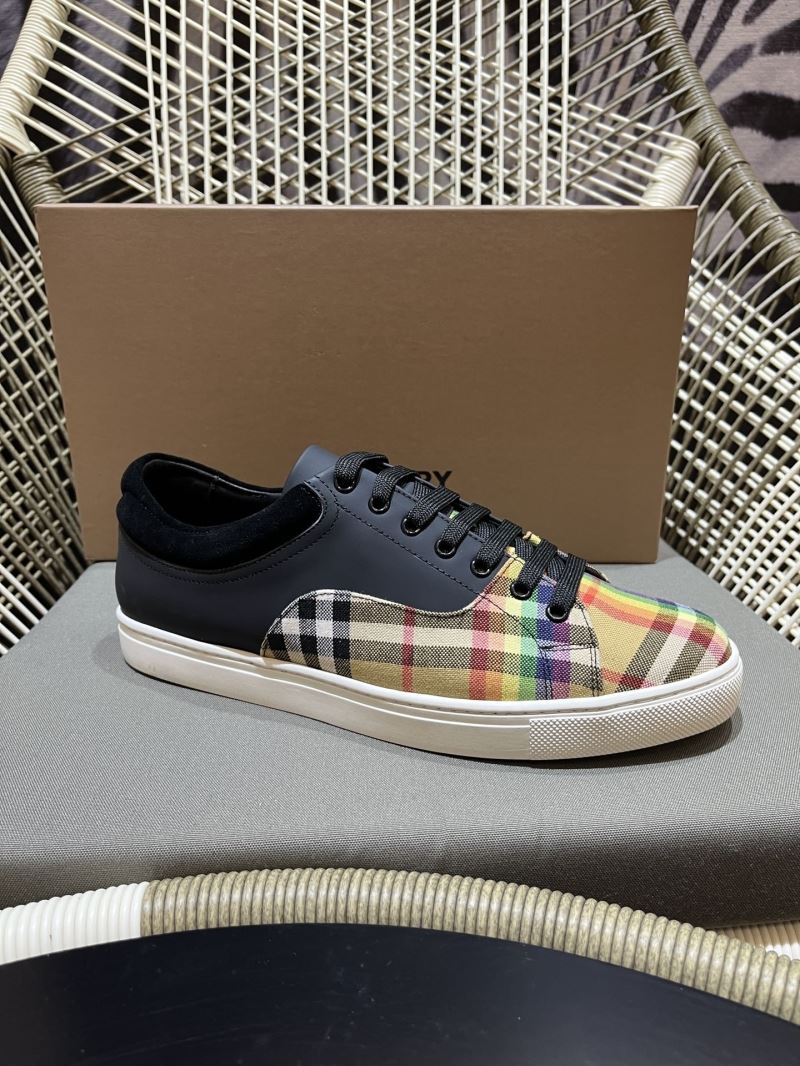 Burberry Low Shoes